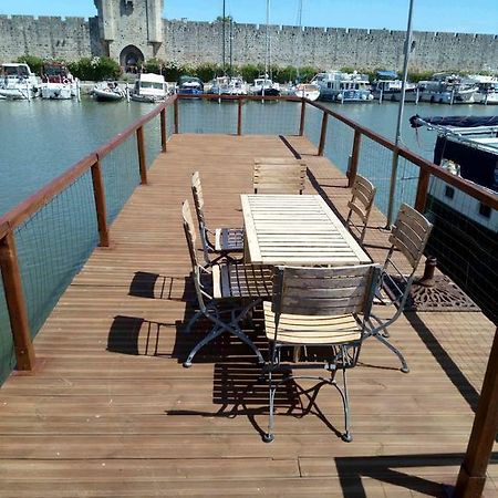 Peniche Poompui Hotel Aigues-Mortes Ngoại thất bức ảnh
