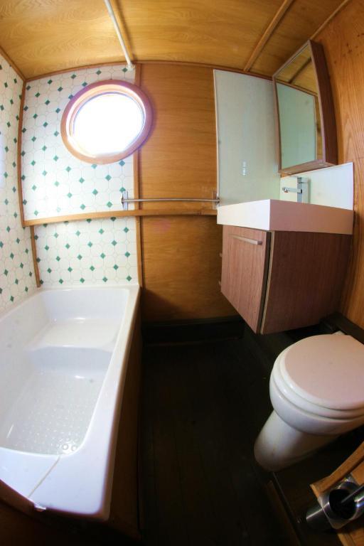 Peniche Poompui Hotel Aigues-Mortes Phòng bức ảnh